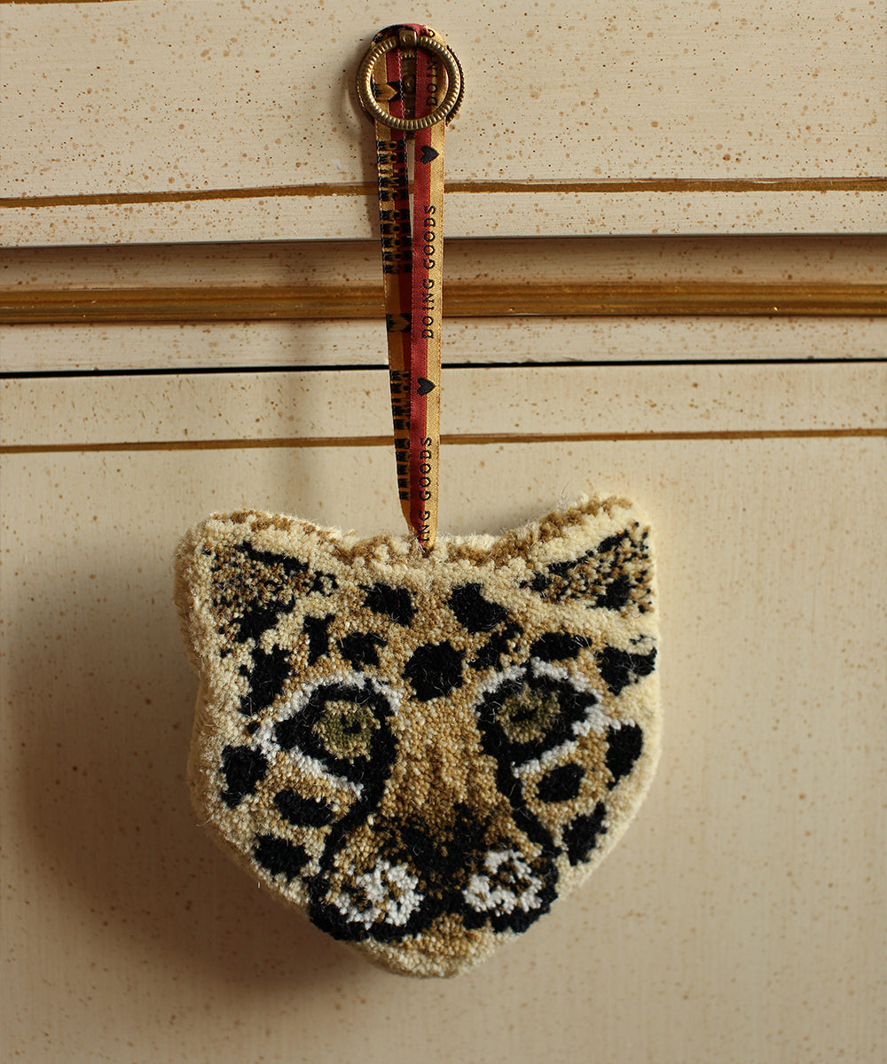 Doing goods Looney luipaard dierenhanger