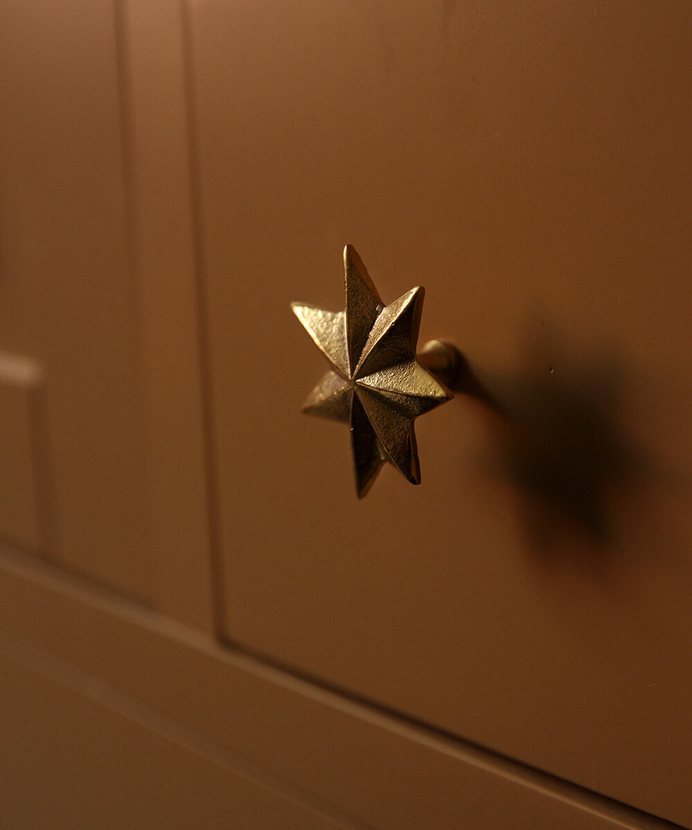 Doing Goods oda star knop