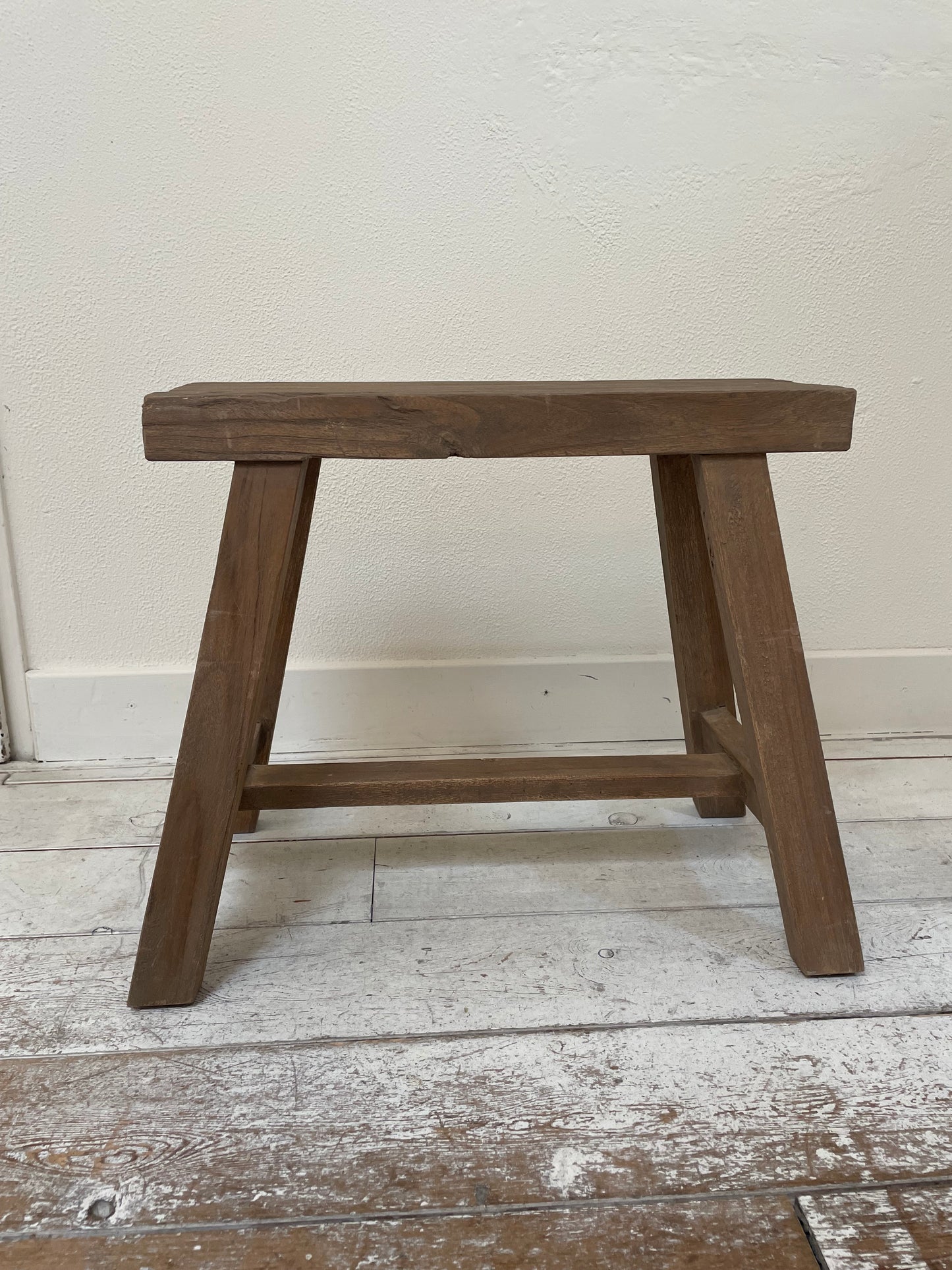 Kruk van oud hout midden bruin M
