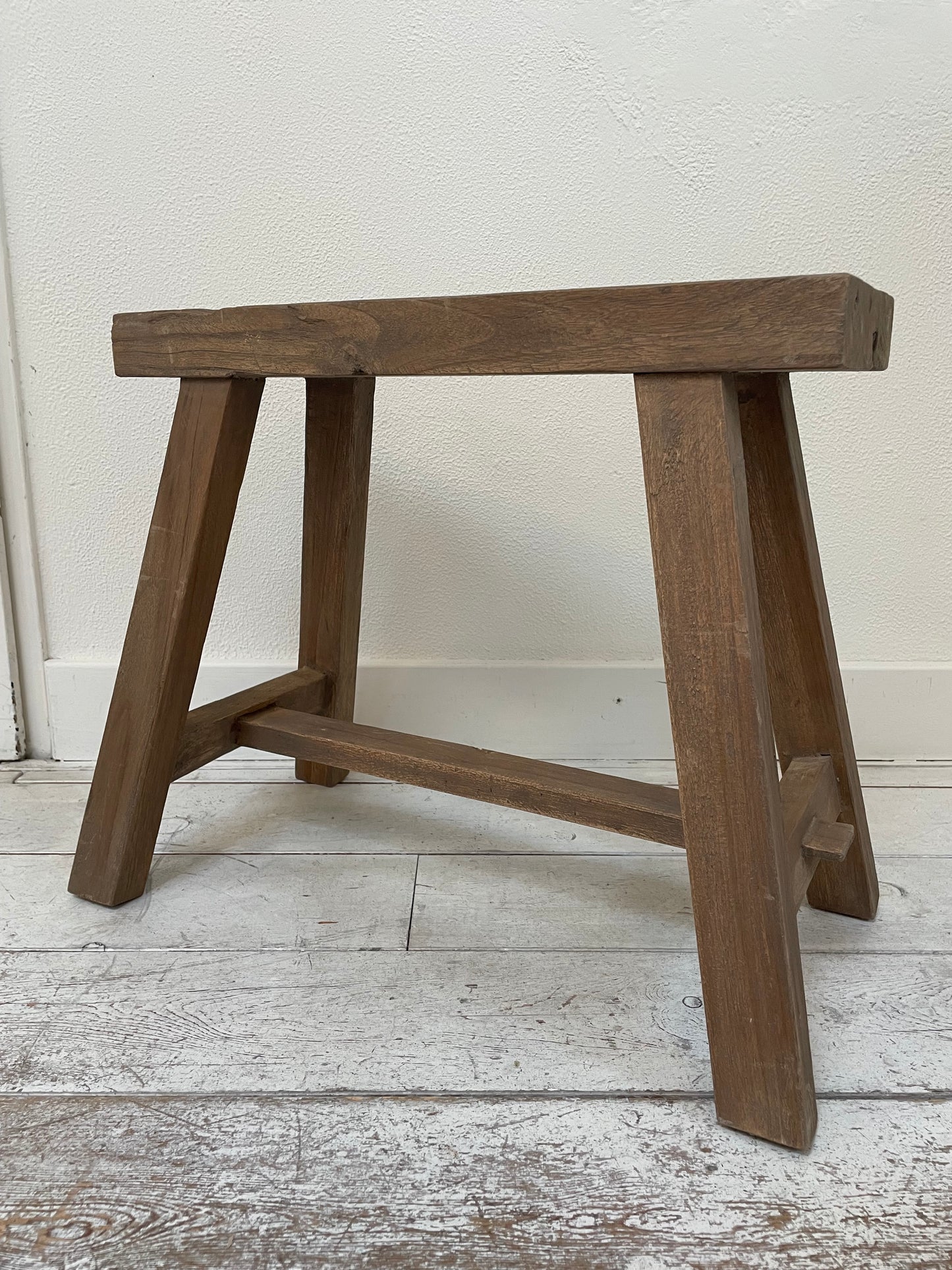 Kruk van oud hout midden bruin M