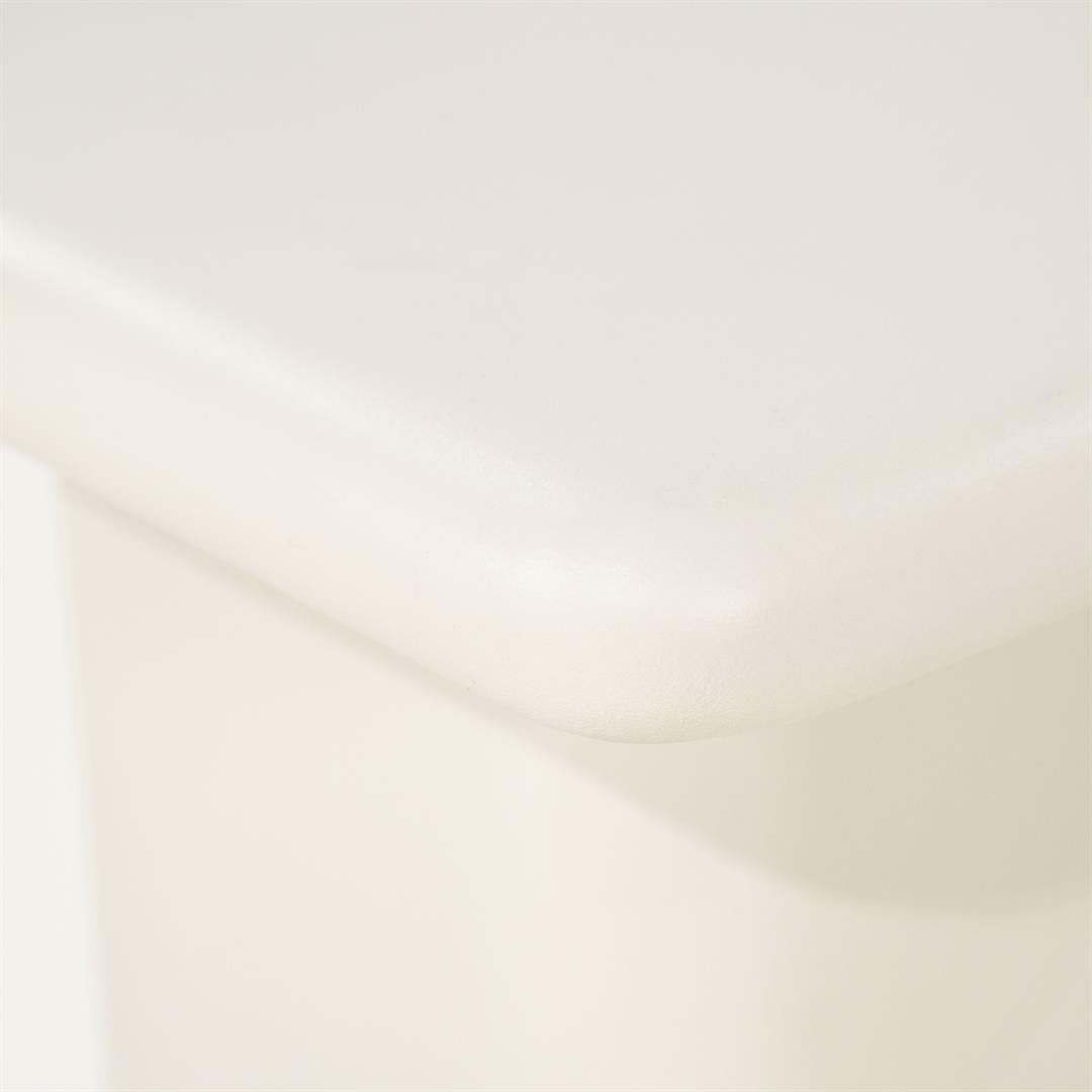 By boo side table Siminto
