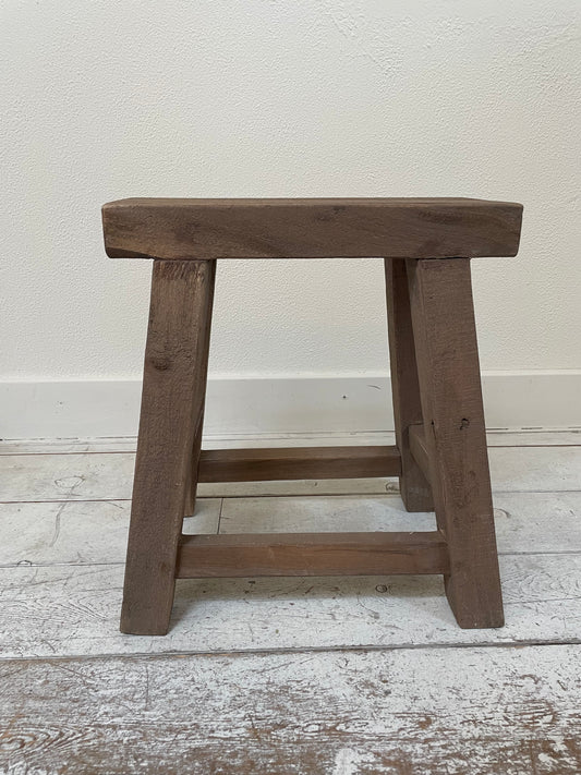 Kruk van oud hout midden bruin S