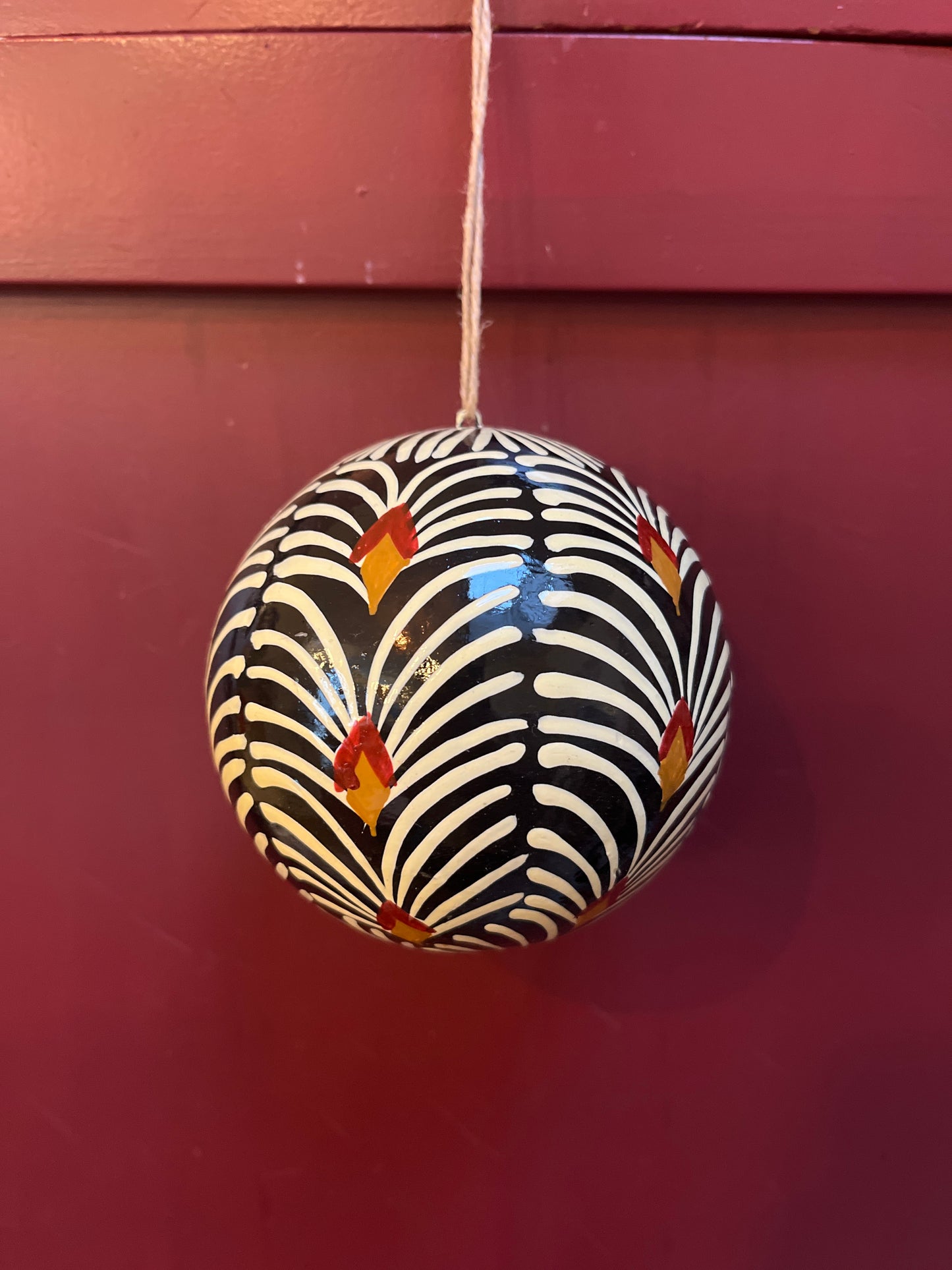 Papier maché kerstballen XL diverse kleuren