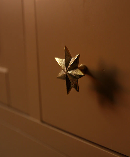 Doing Goods oda star knop