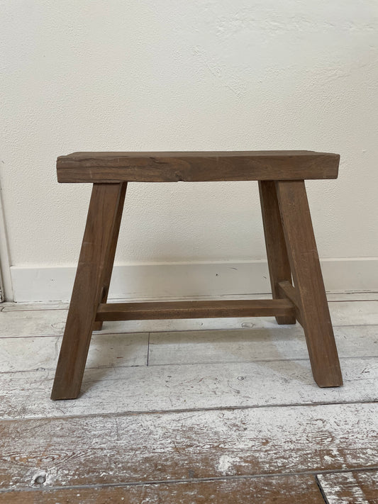 Kruk van oud hout midden bruin M
