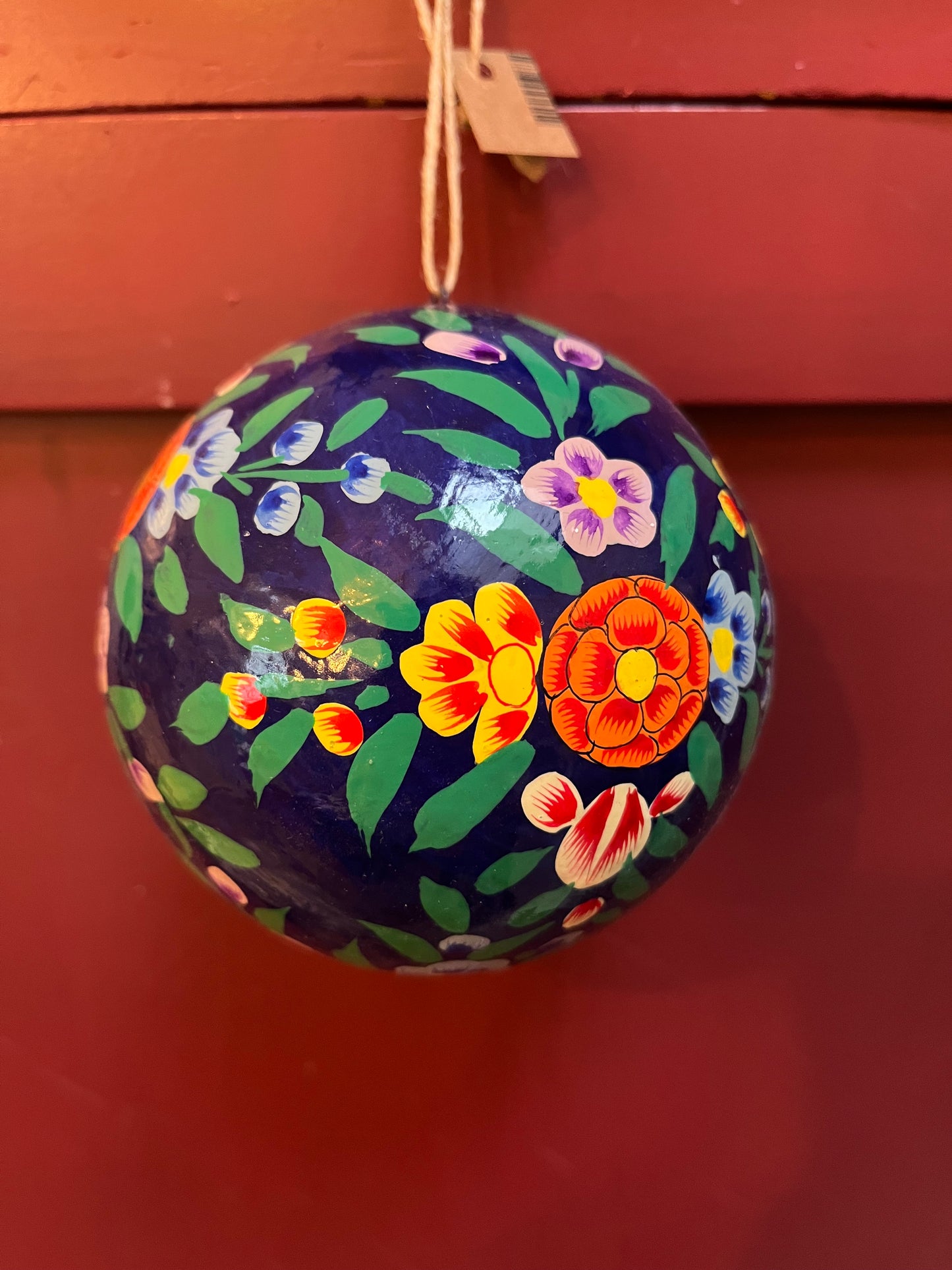 Papier maché kerstballen XL diverse kleuren