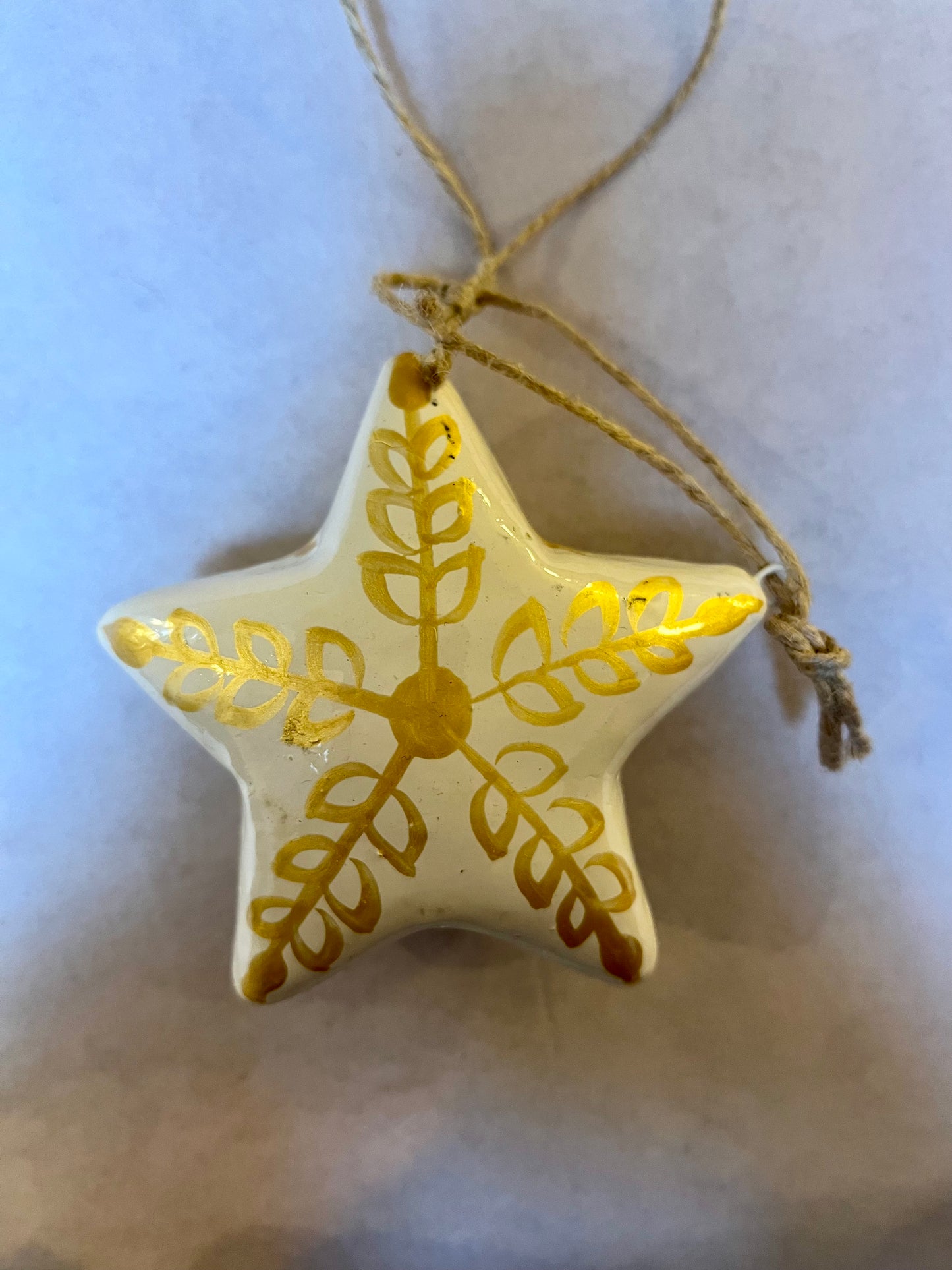 Papier Maché hanger/kerstbal Ster witte varianten