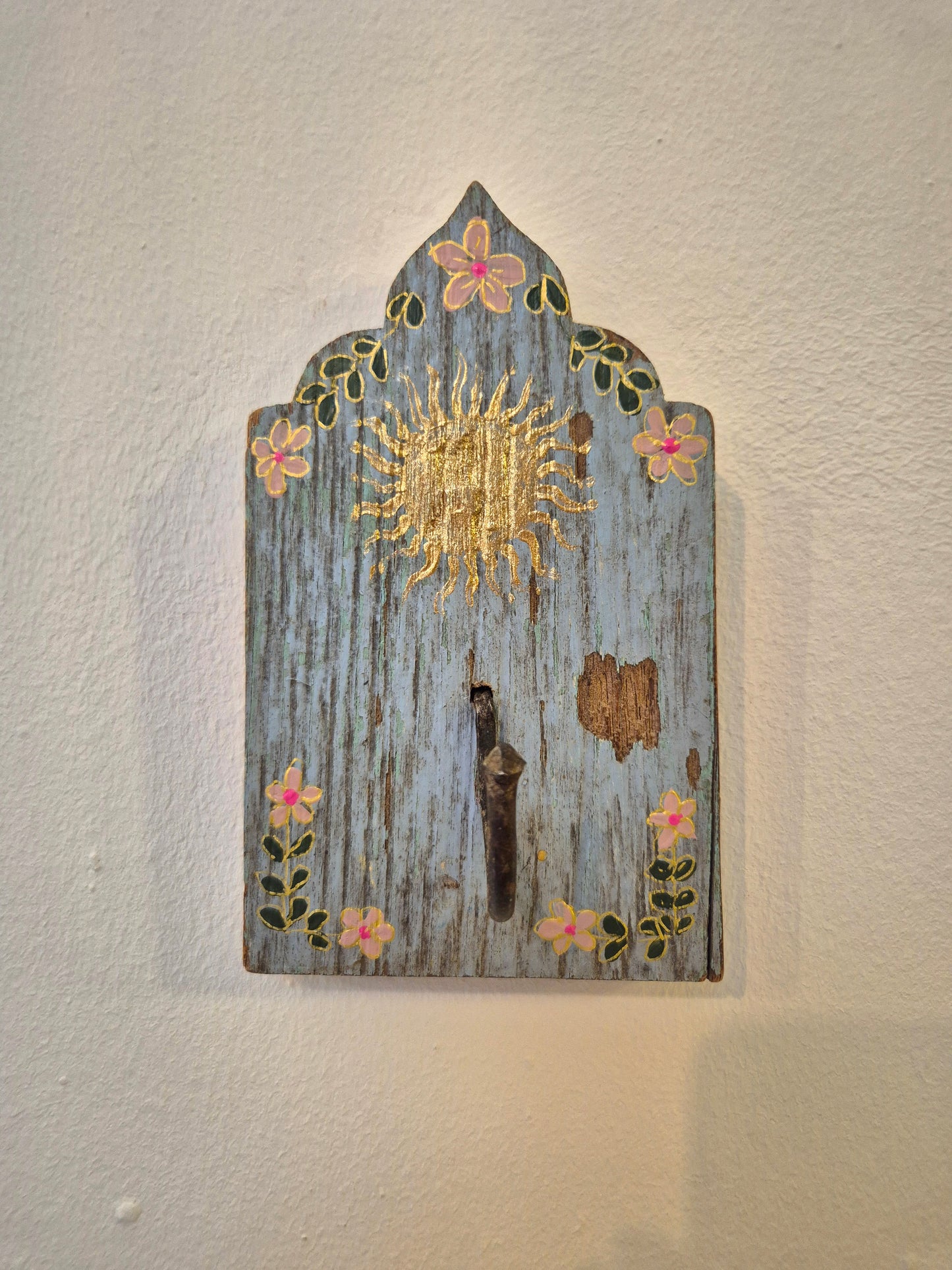 Lovers & Collectors handbeschilderde haak blauw zon